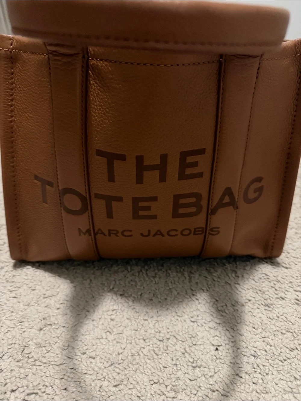 Marc Jacobs The Tote Bag in tan brown